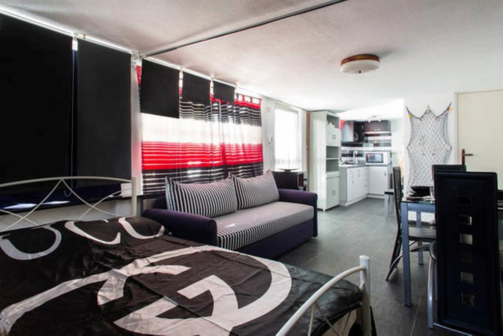 Wavedance Accommodation ซาลามีส ภายนอก รูปภาพ