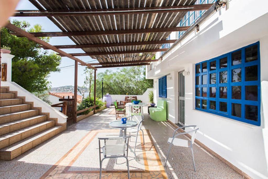 Wavedance Accommodation ซาลามีส ภายนอก รูปภาพ