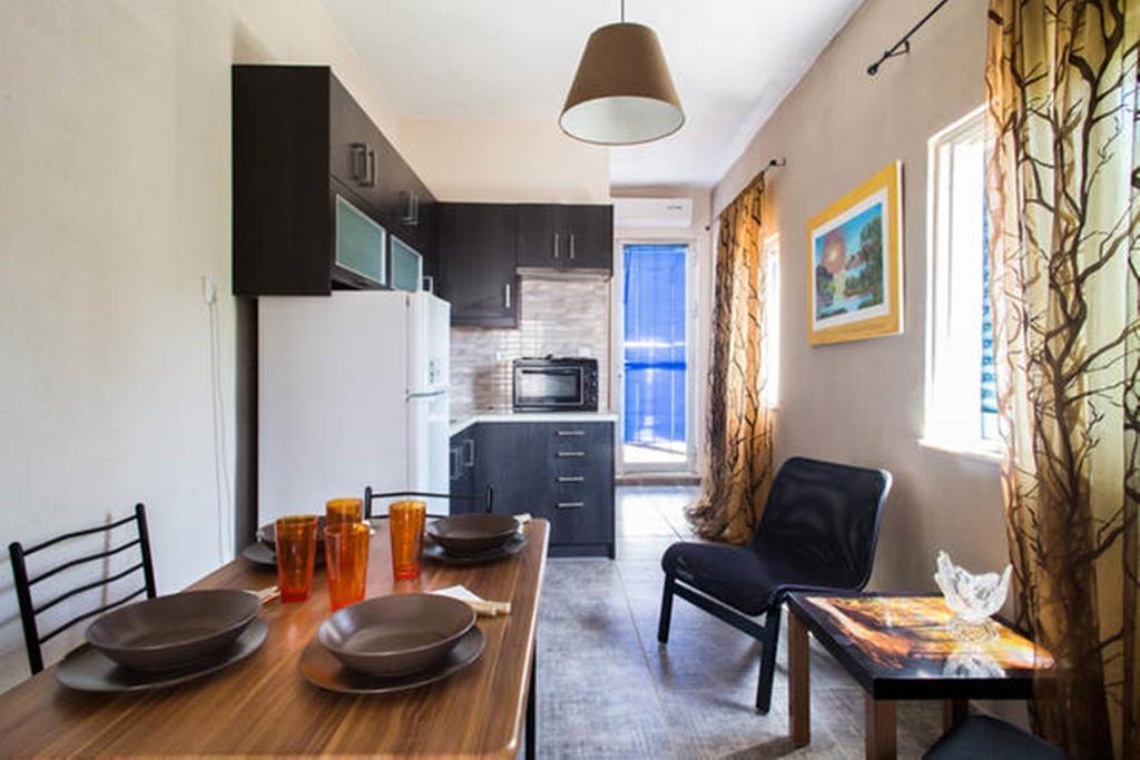 Wavedance Accommodation ซาลามีส ภายนอก รูปภาพ