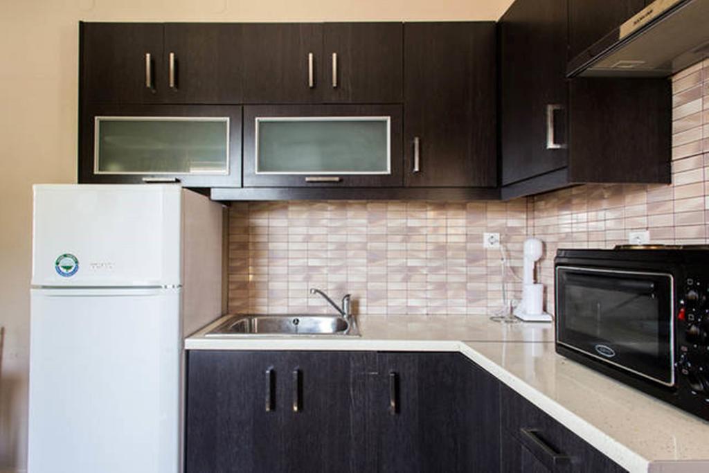 Wavedance Accommodation ซาลามีส ภายนอก รูปภาพ